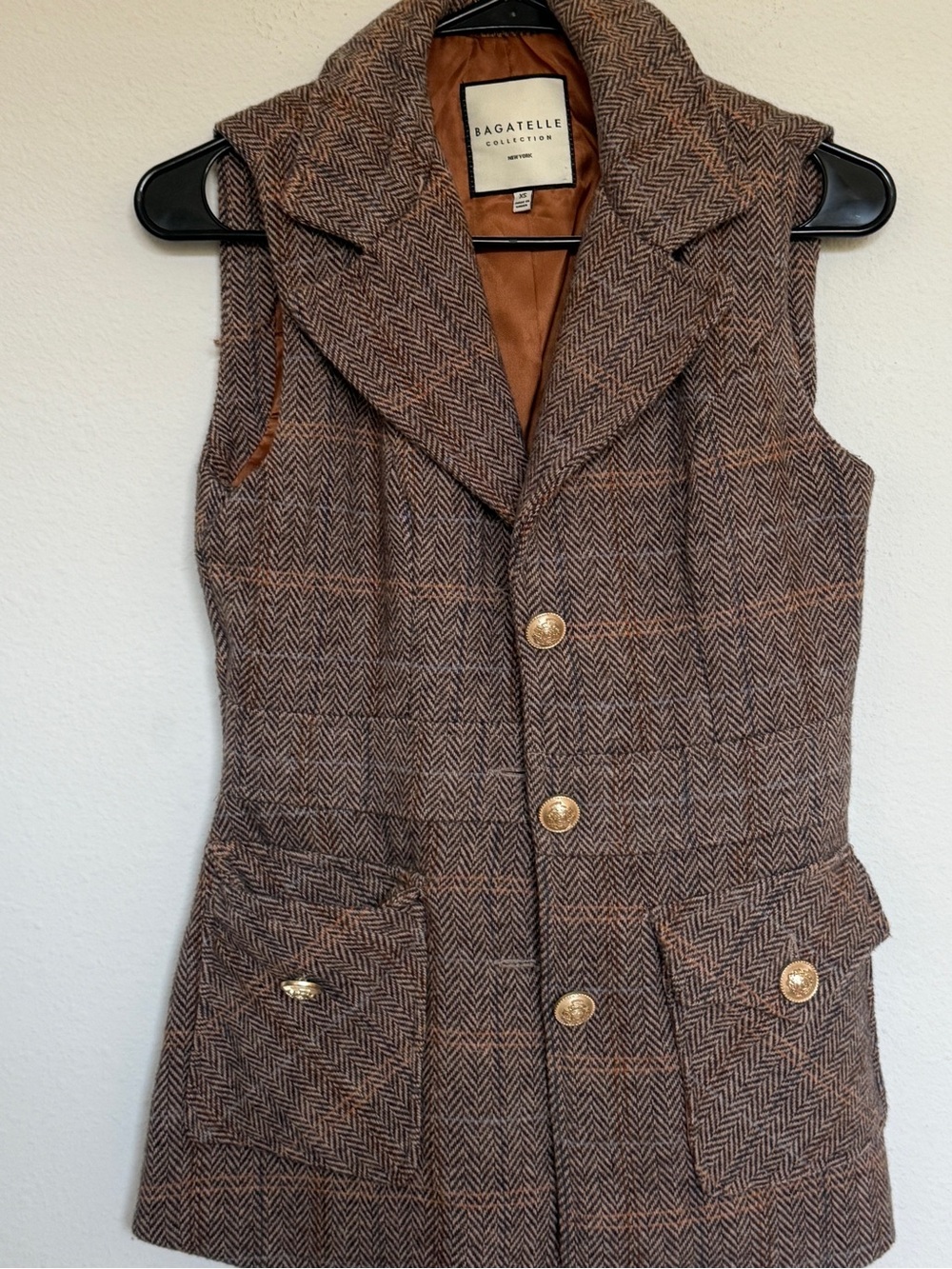 bagatelle Brown and Cream Herringbone Tweed Button Vest